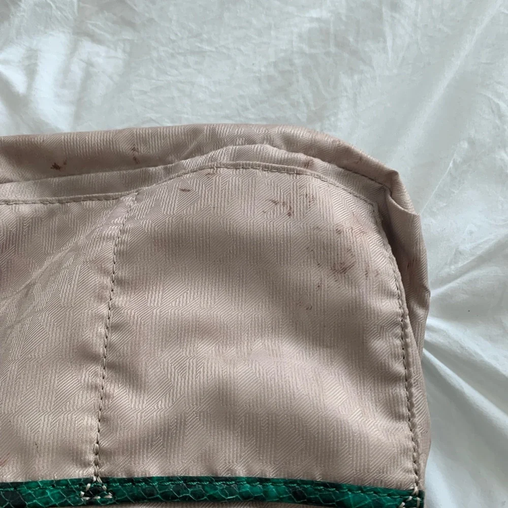 Michael Kors Emerald Snakeskin Clutch - Picture 12 of 14